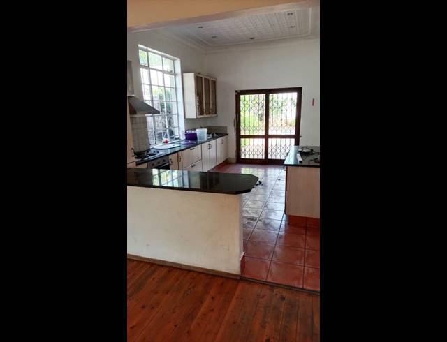 3 BEDROOM PROPERTY TO RENT IN KENSINGTON